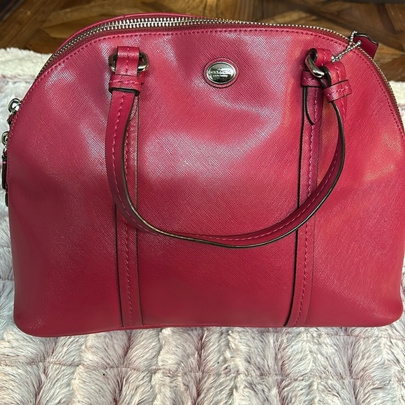 Beautiful Coach Satchel Excellent Condition - Picture 1 of 8